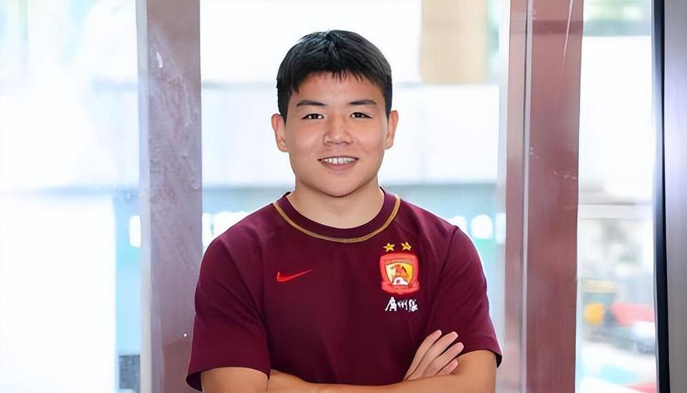 徐彬租借加盟巴恩斯利被终止，狼队有望直接让其英超首秀提前登场